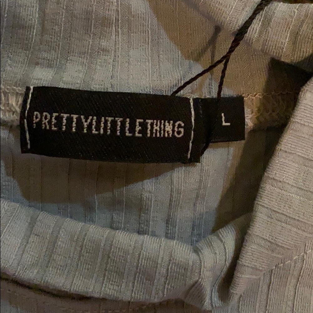 PrettyLittleThing Rib High Neck Top - Picture 6 of 8